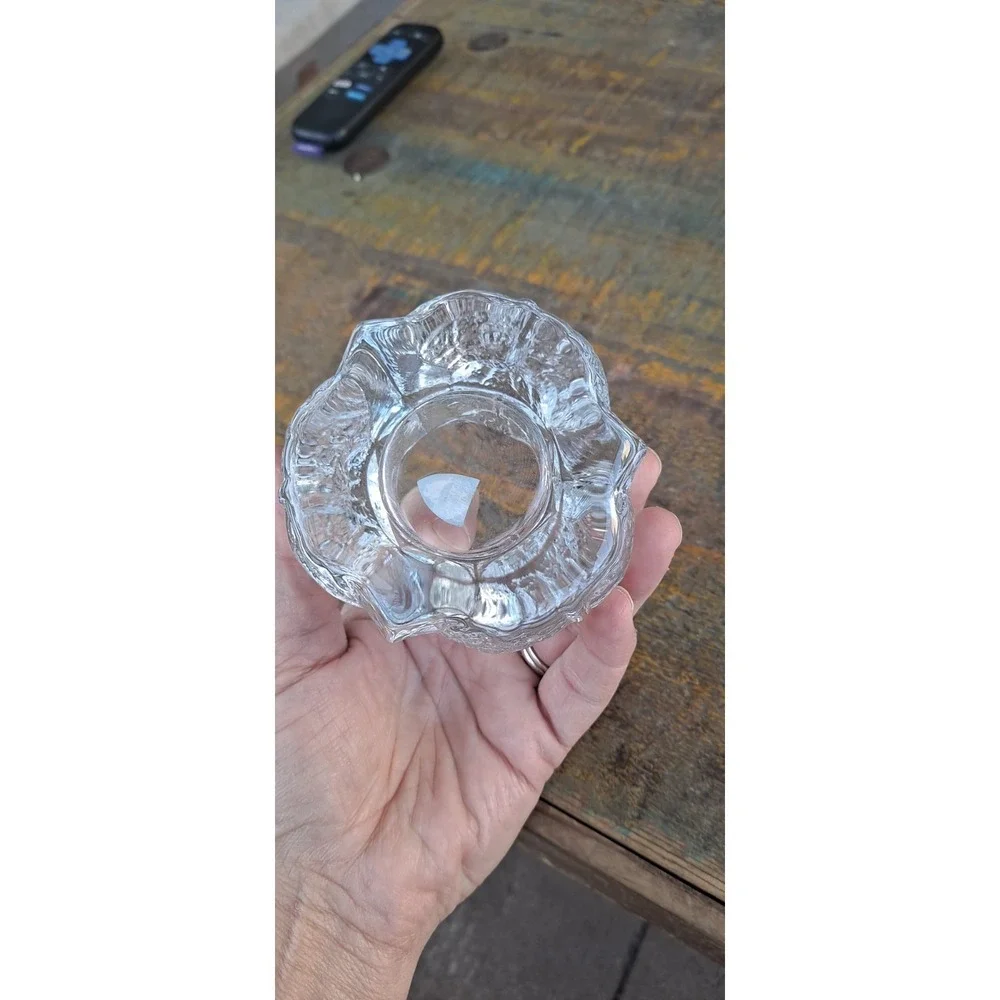 Orrefors‎ Sweden Crystal Tri-Leaf Votive Candle Holder  2.25